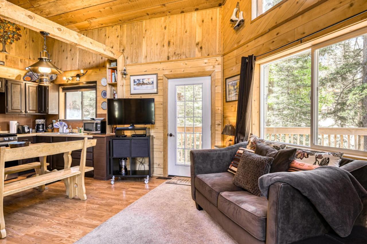 Beaver Pond Chalet タオス・スキー・バレー エクステリア 写真
